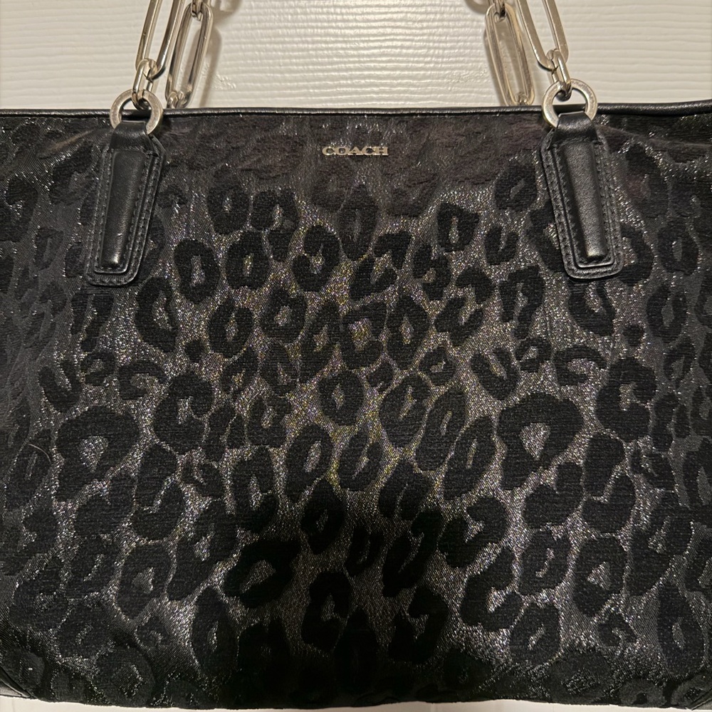 Coach Madison Chenille Ocelot Tote bag. 
 Black Leopard Print - Picture 9 of 12